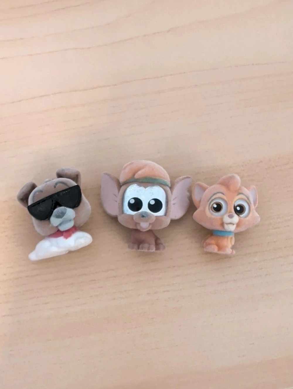 Disney Doorables RARE Flocked Oliver And Company Lot With RARE TITO